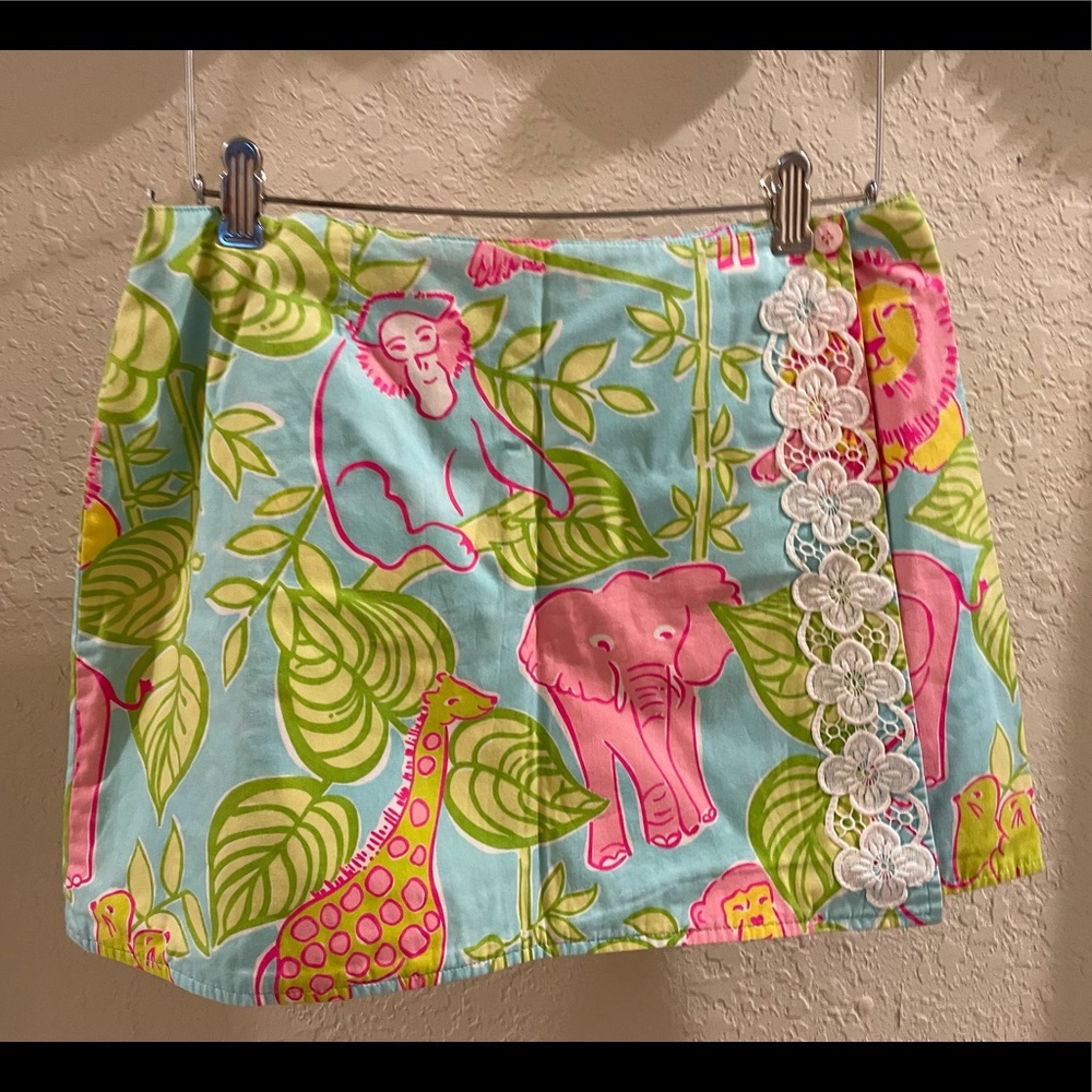 Lilly Pulitzer White Label Reversible Skirt. Sz 6- Muscle Beach & San Diego Zoo